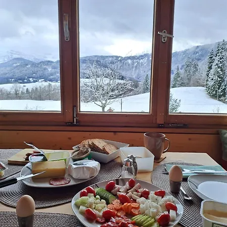 Gaestehaus Wiesenhof 아파트