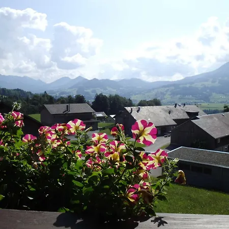 Gaestehaus Wiesenhof *